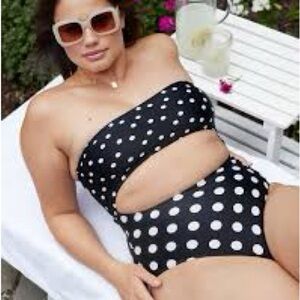 Black & white polka dot cutout one-piece strapless swimsuit - size XL
